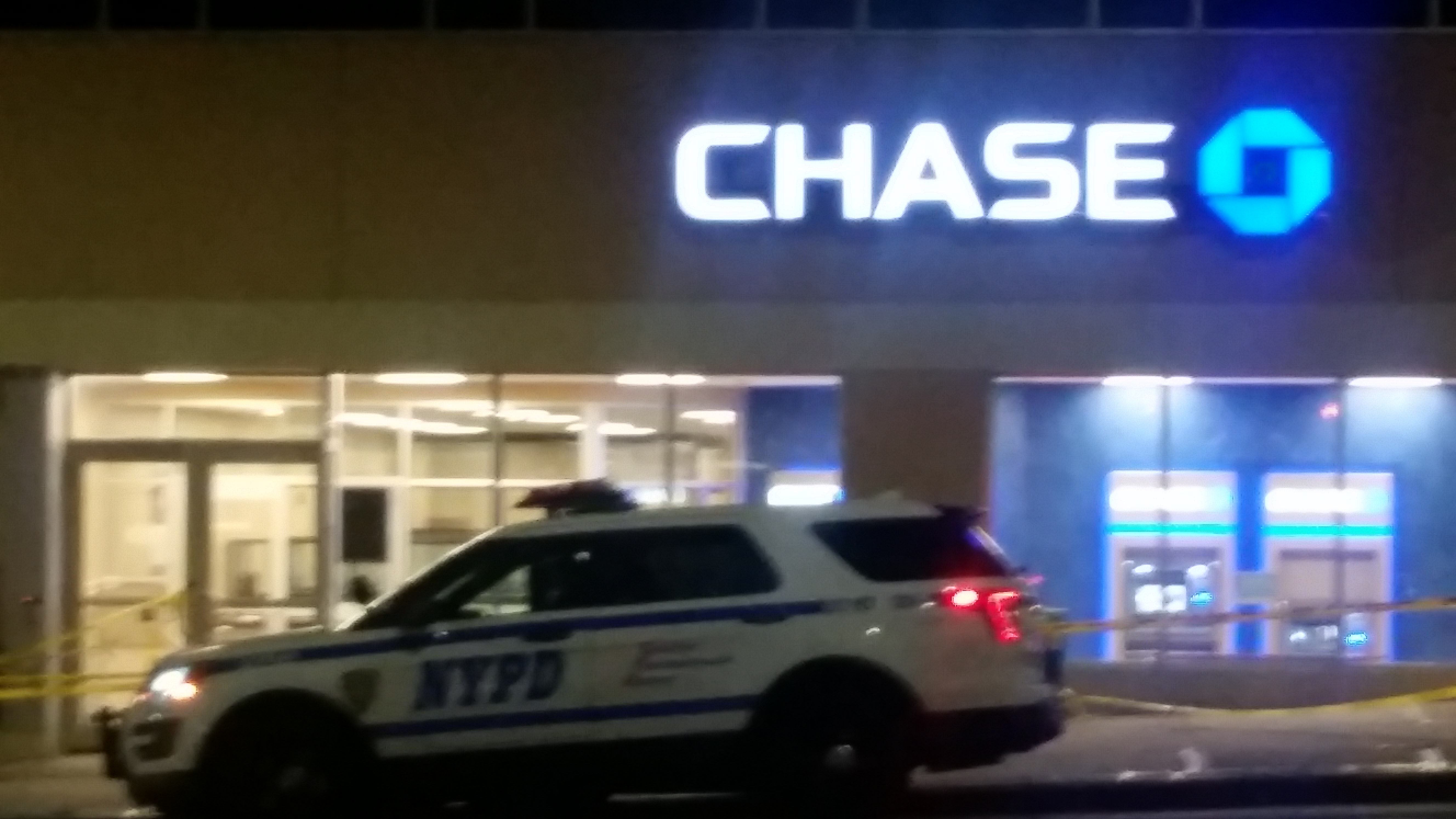 Robbery at Chase Bank on Union Turnpike in Fresh Meadows.