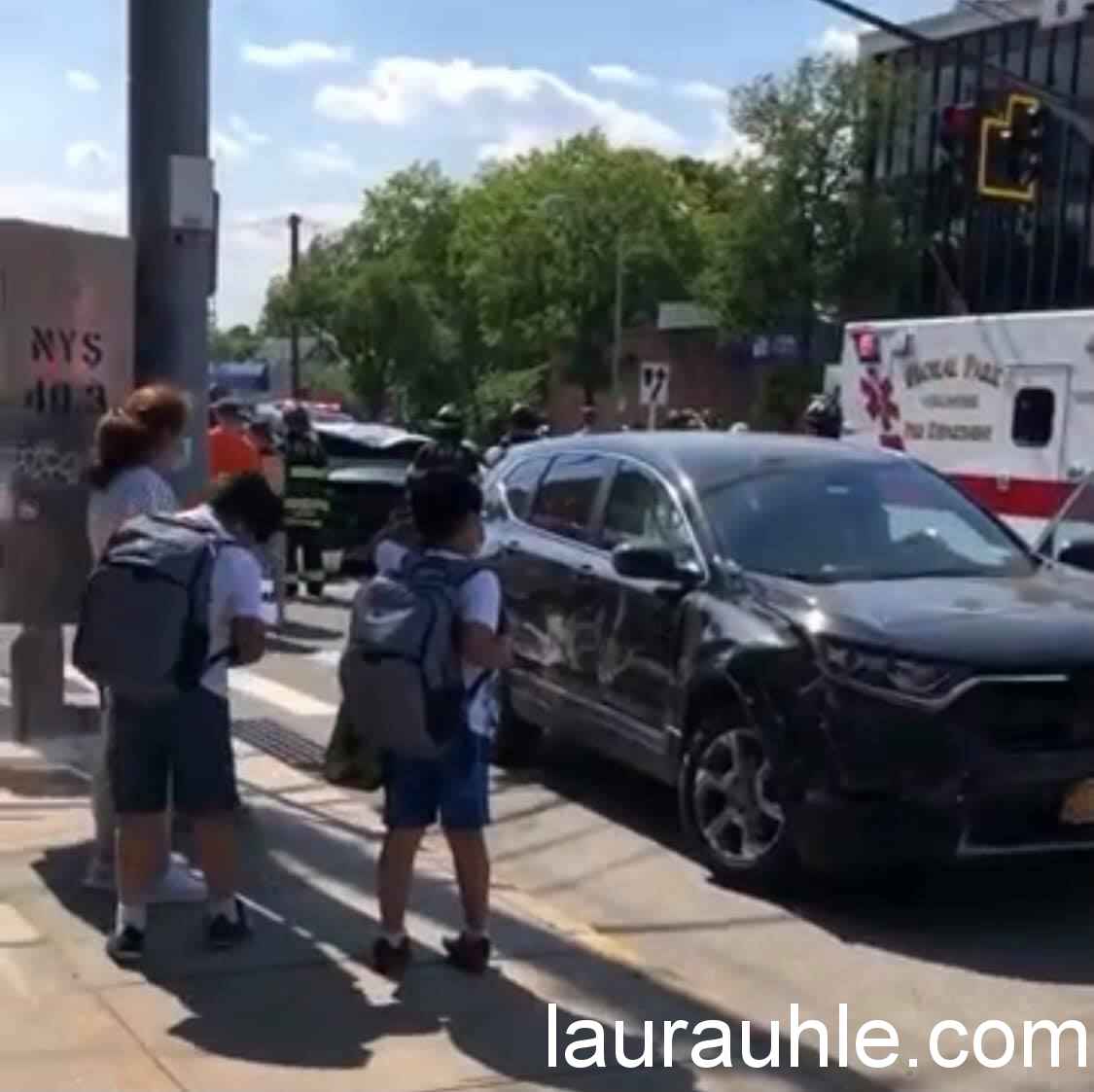 Multiple vehicle accident with injuries on Jericho Turnpike and Tulip Avenue in Floral Park. 