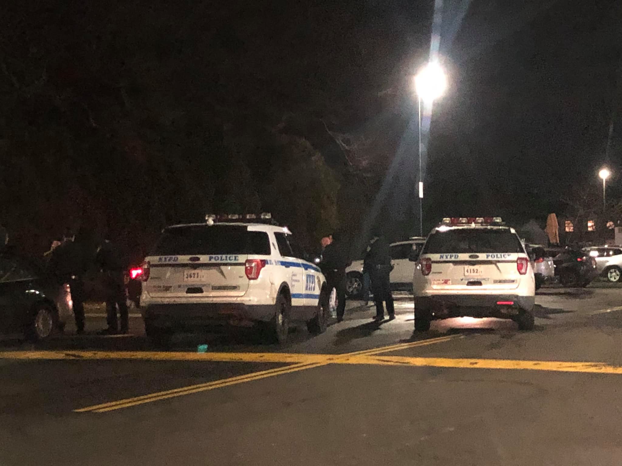 Active police personnel inside the Glen Oaks shopping center.